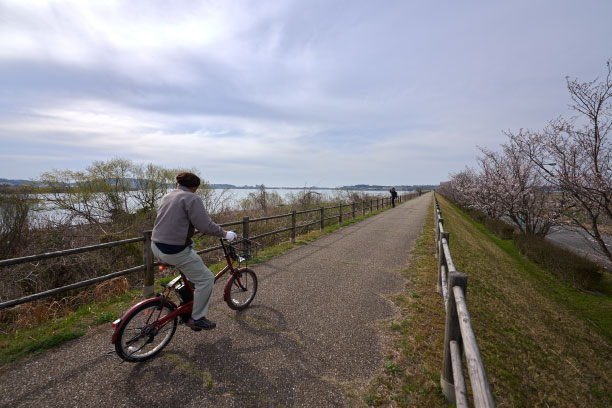 2_cycling.jpg