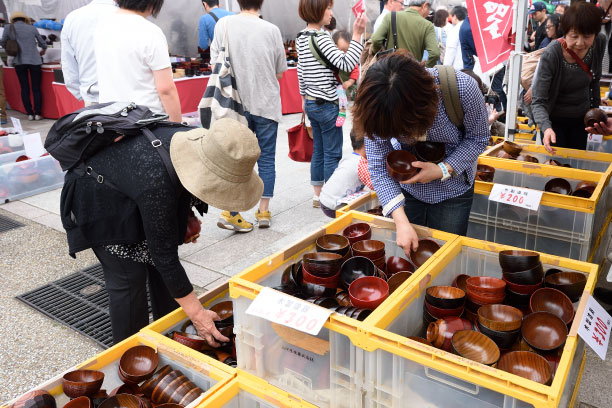 3_yamanaka_shikki_matsuri.jpg