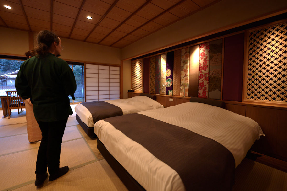 1_exp_jp_ryokan.jpg