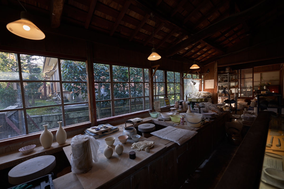 Pottery wheel studio