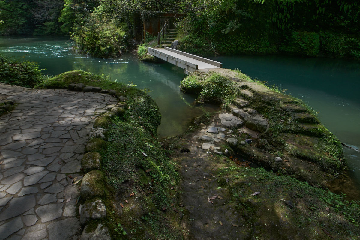 Kakusenkei Gorge in Yamanaka Onsen