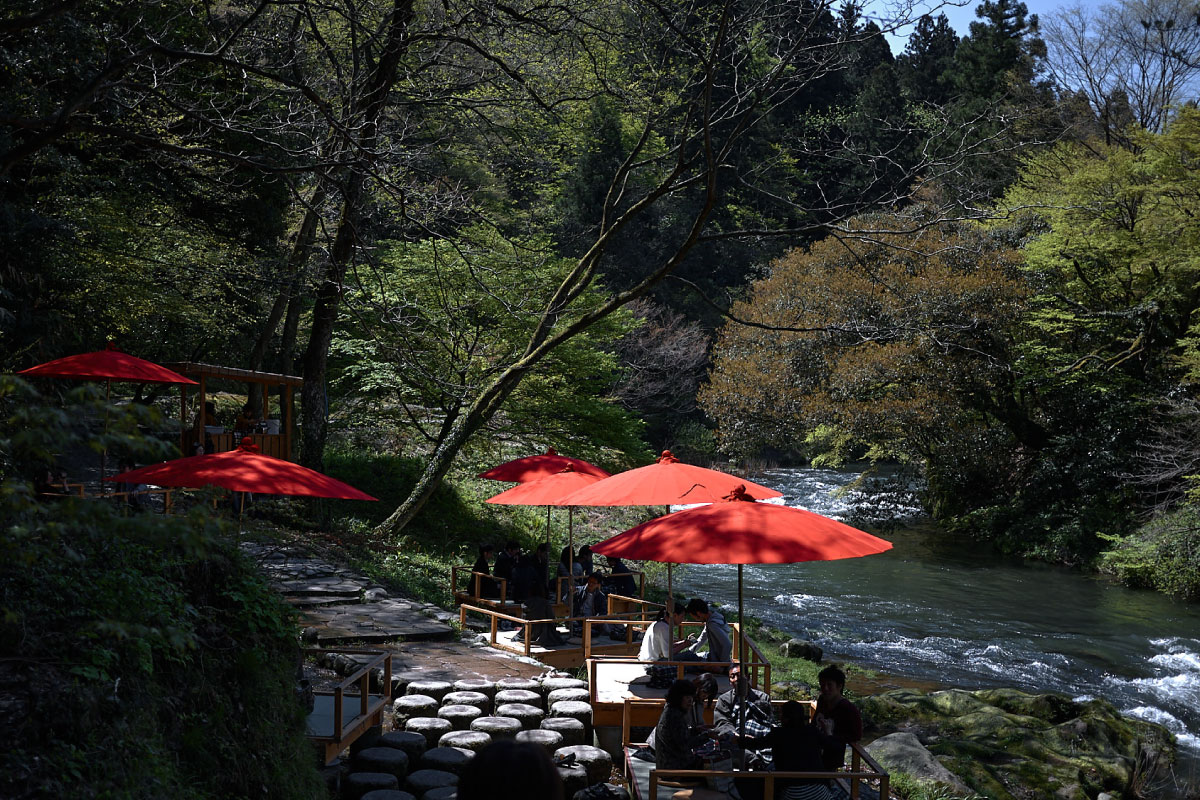 Kakusenkei Kawadoko café