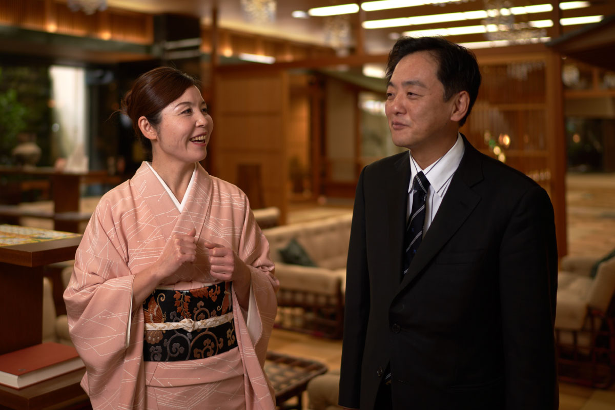 	The WADA husband and wife at the lounge.