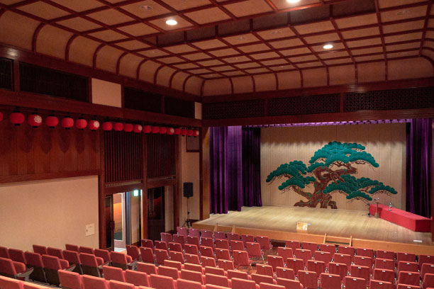 A theatre which is the place to see Geisha dances and sings at the stage on weekends.