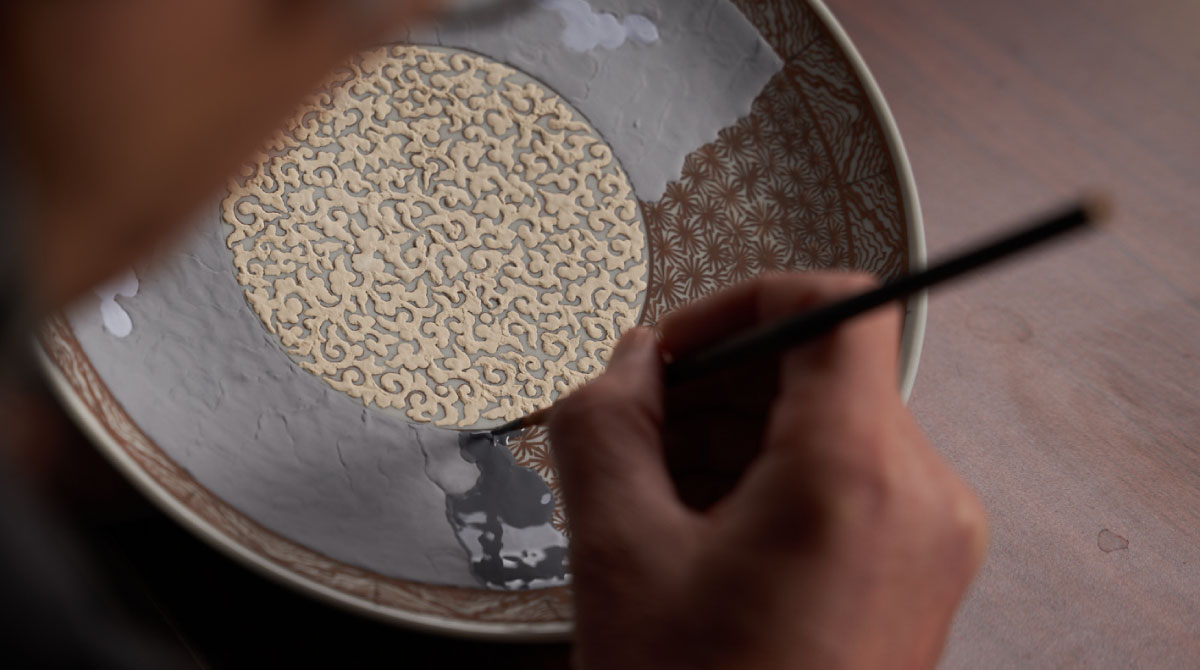 A Ko-kutani style ware, old style of Kutani-yaki porcelain